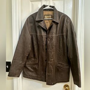 Men’s leather BKE brand jacket. Good quality, size medium.